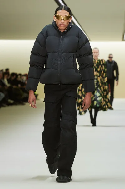 Look 28